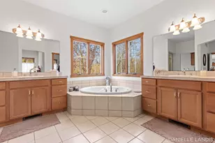 3844 Steeple Ridge Ct NE, Grand Rapids, MI 49525 - Photo 31