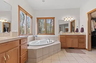 3844 Steeple Ridge Ct NE, Grand Rapids, MI 49525 - Photo 33