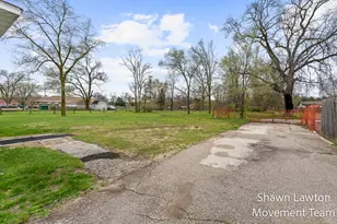 5470 E Apple Ave, Muskegon, MI 49442 - Photo 5