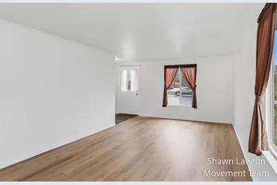 5470 E Apple Avenue, Muskegon, MI 49442 - Photo 13