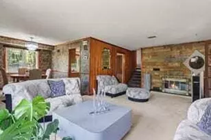 129 W Sunset Blvd, Battle Creek, MI 49017 - Photo 5