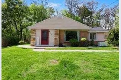 129 W Sunset Boulevard, Battle Creek, MI 49017 - Photo 1