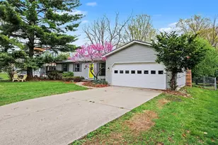 566 N Marshall Ave, Marshall, MI 49068 - Photo 3