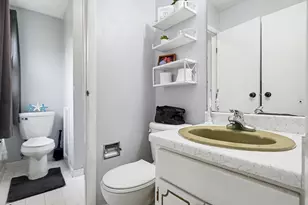 566 N Marshall Ave, Marshall, MI 49068 - Photo 19