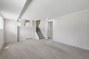 39259 N Blom Dr, Harrison Township, MI 48045 - Photo 23