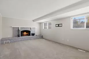 39259 N Blom Dr, Harrison Township, MI 48045 - Photo 19
