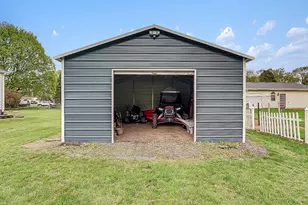 615 Gregory Pl, Jackson, MI 49202 - Photo 25