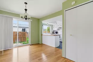 3273 Bolgos Cir, Ann Arbor, MI 48105 - Photo 7