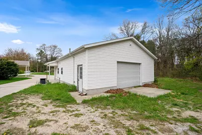 360 Chatterson Road, Muskegon, MI 49442 - Photo 47