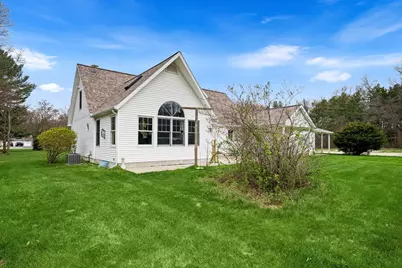 360 Chatterson Road, Muskegon, MI 49442 - Photo 45