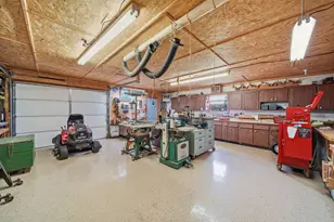 351 Moser Dr, Bronson, MI 49028 - Photo 55