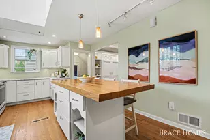 118 Ivanhoe Ave NE, Grand Rapids, MI 49546 - Photo 11