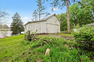 109 Crandall St, Albion, MI 49224 - Photo 23