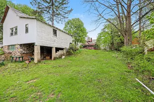 109 Crandall St, Albion, MI 49224 - Photo 25