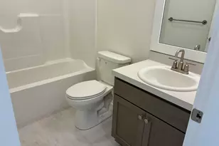 15737 Hawley Dr, Grand Haven, MI 49417 - Photo 5