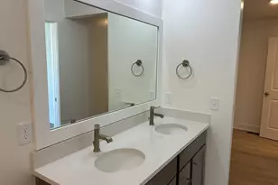 15737 Hawley Dr, Grand Haven, MI 49417 - Photo 19