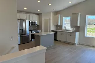 15737 Hawley Dr, Grand Haven, MI 49417 - Photo 9
