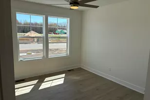 15737 Hawley Dr, Grand Haven, MI 49417 - Photo 3