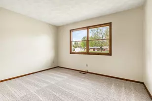 6118 Ormada Dr, Kalamazoo, MI 49048 - Photo 15