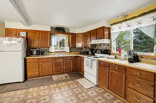 2330 W Tyler Rd, Hart, MI 49420 - Photo 9
