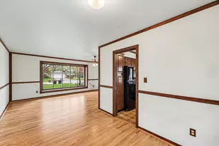 36716 Rayburn, Livonia, MI 48154 - Photo 3