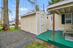 2759 Basin St, Ludington, MI 49431 - Photo 21