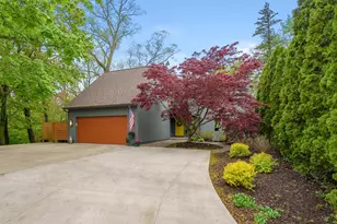 2320 Niles Ave, Saint Joseph, MI 49085 - Photo 3