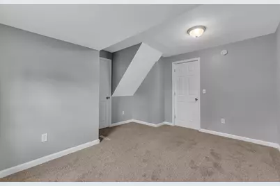 30280 Joy Road, Livonia, MI 48150 - Photo 9