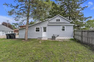 30280 Joy Rd, Livonia, MI 48150 - Photo 37