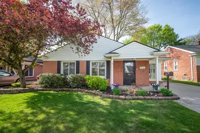 28465 N Clements Circle, Livonia, MI 48150 - Photo 1