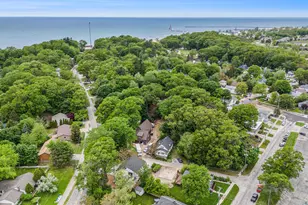 3220 Lakeshore Dr, Muskegon, MI 49441 - Photo 47