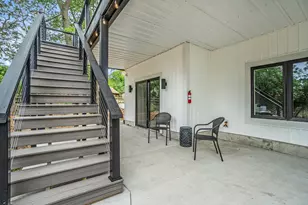 3220 Lakeshore Dr, Muskegon, MI 49441 - Photo 31