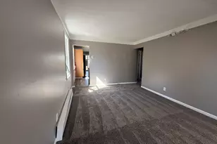 633 Bagley Ave, Ypsilanti, MI 48198 - Photo 9