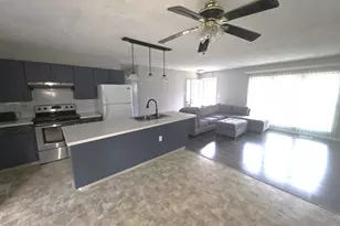 586 W River Rd, Muskegon, MI 49445 - Photo 7