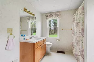 4922 W Paradise Rd, Battle Creek, MI 49015 - Photo 9