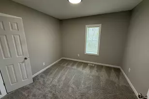 1152 Kampenga Ave, Muskegon, MI 49442 - Photo 9