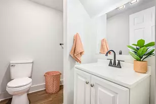 415 W Walnut St, Kalamazoo, MI 49007 - Photo 13