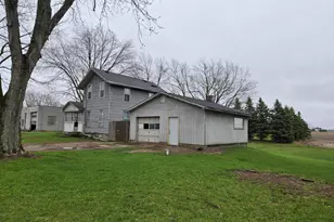 67 W Grand Ledge, Sunfield, MI 48890 - Photo 7
