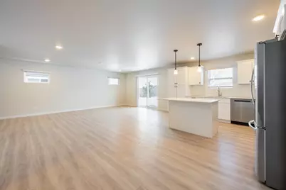 2320 Anchor Avenue, Traverse City, MI 49686 - Photo 5