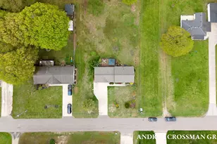 4684 Pine Dr, Holland, MI 49423 - Photo 47