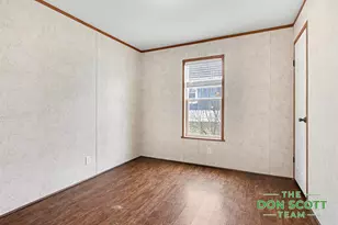 6913 Sandwood St NE, Rockford, MI 49341 - Photo 13