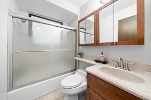 36753 Greenbush Rd, Wayne, MI 48184 - Photo 23