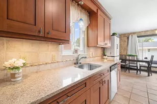 36753 Greenbush Rd, Wayne, MI 48184 - Photo 13