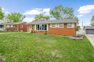 36753 Greenbush Rd, Wayne, MI 48184 - Photo 3