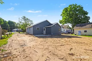 4655 Henry St, Norton Shores, MI 49441 - Photo 19