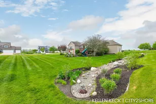 7786 Thornburst Ct SE, Byron Center, MI 49315 - Photo 41