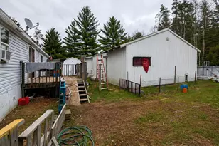1994 E Stockwell Rd, Harrison, MI 48625 - Photo 7