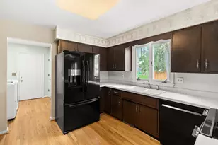 6428 Applewood St, Portage, MI 49024 - Photo 11