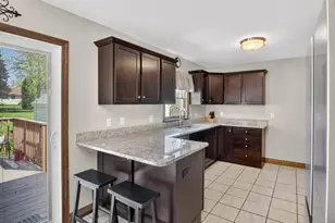 312 S Cleveland St, Galien, MI 49113 - Photo 7