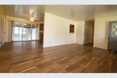 330 Johnson Street, Edmore, MI 48829 - Photo 5